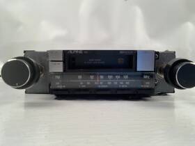 7152 Alpine Am/fm Cassette Vintage Car Audio - As Is / Untested