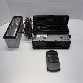 Alpine 7844 Car Stereo Model Cda Pre Owned Face Plate Remote Casing Untested