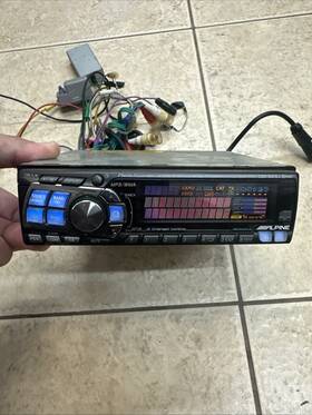 Cda-9815j Alpine Used 1din Unit 60w X4 Confirmed Operation