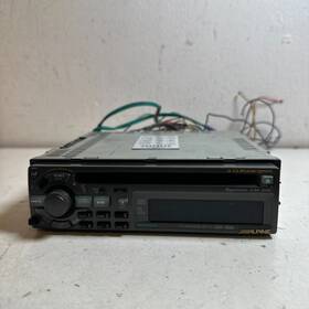 Cde-7832 Alpine Vintage Old School Black Silver In-car Stereo Cd Receiver Cde-7832 Alpine Vintage Old School Black Silver In-car Stereo Cd Receiver
