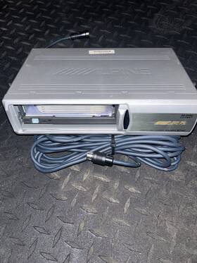 Cha-s634 Alpine Cra-1667 Mp3 Changer With Fm Modulator