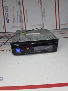 Alpine Ute-4200bt Tested