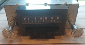 79-fo-pba Audiovox Vintage Am Stereo Car Radio Ford Model Untested