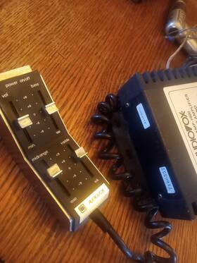 Amp-1000 Audiovox Rare Vintage Old School Car Stereo Eq Power Booster Remote
