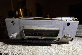 988276 Chevrolet Vintage 1960 Chevy Gm Model #988276 Am Pb Delco Car Radio