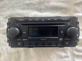 05064174ac Chrysler 2004-2010 Dodge/ Chrysler/ Jeep Am Fm Cd Radio Receiver. Factory Stereo. Oem