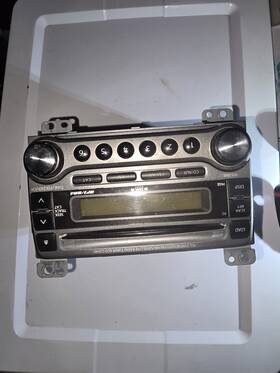Clarion 2769d Oem Radio Cd Player For Suzuki Xl7 2004 2006 P/n 39101-54j10
