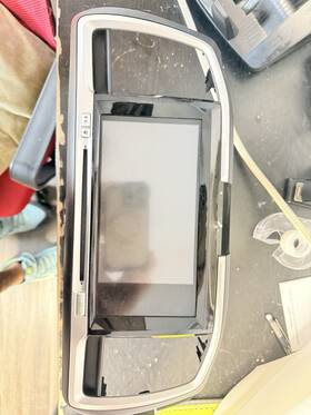 Clarion 39101-t2f-a93 Qy-5111hc Touchscreen In-dash Unit 2017 Honda Accord