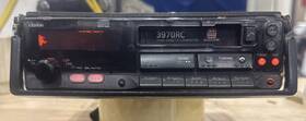 Clarion 3970rc Vintage Car Stereo Am/fm Tuner Cassette Pull Out Radio