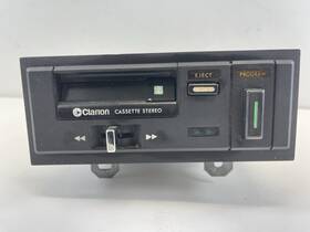 Pe-832a Clarion Pe/832a Vintage Cassette Stereo Player