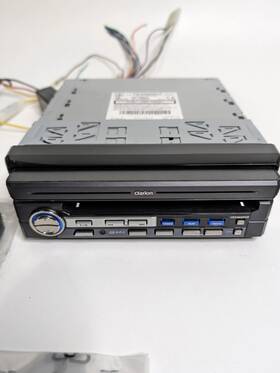 Vrx868rvd Clarion Cd Dvd Receiver With Monitor Parts Or Repair Only