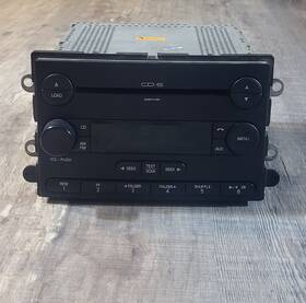 Ford 8c3t-18c815-hb 6 Disc Cd Player Radio With Mp3 Aux Input F Series Trucks Oem Replacement