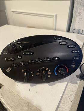 F6df18c858ck Ford 1997 Taurus Sable Radio And Heater Control Oem
