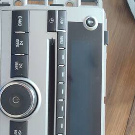 General Motors 25977975 Rcd510us 2 Din In-dash Radio Head Unit With Aux Input