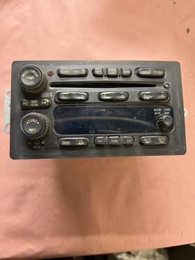 10359533 Gm 1 Din Cd Player In-dash Unit Aux Seek Scan Auto Eq