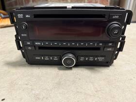 25999289 Gmc Acadia Factory Dvd Cd Mp3 Player Aux Radio Stereo 2010