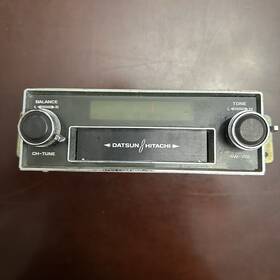 Hitachi Cst-113ba Vtg Datsun 8-track Car Stereo Am Radio Dial Untested No Return