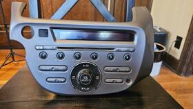 39100tk6a013m1 Honda R-2684 Fit 09 10 11 Factory Stereo Am/fm Mp3 Cd Player Oem Radio