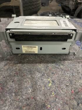 Jaguar Cf6n-18c815e-jd 2013 Xf Radio Navigation Receiver Used