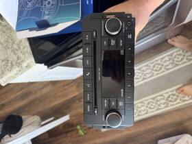 Kh62dx Jeep Oem Factory Radio 2010 Wrangler Sahara Unlimited