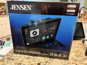 Jensen Car10tc 10.1 Inch Touchscreen Media Receiver Apple Carplay Android