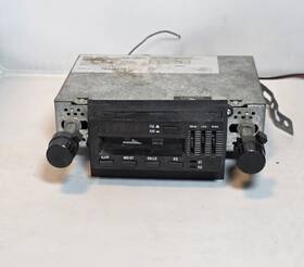 Kraco Led-600 Vintage Car Am/fm Stereo Cassette Player With Equalizer Untested