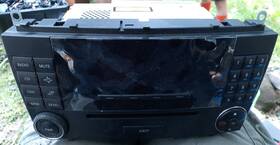 A2098700589 Mercedes Benz Mercedes-benz Clk350 Clk500 Clk55 209 Type Radio Stereo Cd Player Mf2541