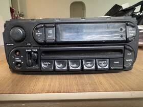 Mopar P04858543af-a Chrysler Jeep Dodge Oem Am/fm Cd Player Radio Head Unit 1997-2002