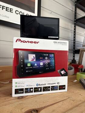 Dmh-w3000nex Pioneer Dmh-3000nex New 6.8 Inch Lcd Digital Media Receiver Carplay Android Auto