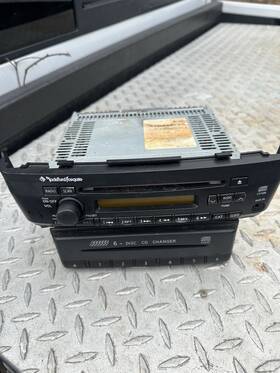 281856z765 Rockford Fosgate 2005 2006 Nissan Sentra Radio Receiver And Cd Changer 6 Disc