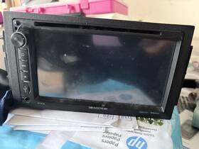 Soundstream 22456 Car Radio