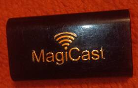 Soundstream Srmc-10 Magicast Wireless Apple Carplay And Android Auto Usb Adapter