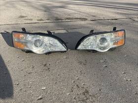 20662290 Subaru Oem 2006-2007 Outback/legacy Headlight Lamp Assembly
