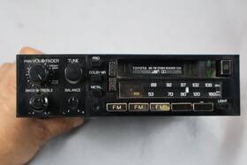 86120-28011 Toyota Vintage Am/fm Cassette Car Stereo Receiver 1524 Cr-1730 Japan