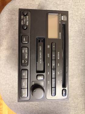 Toyota 86120-2b490 1 Din Cd Cassette Player Am/fm Radio Logic Control Deck