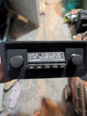 Volvo R2130 240 Radio Original Car