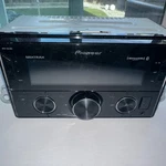 #Z42- Pre-owned, Untested Pioneer Usb Aux Am/fm -(MVH-S420BT). Fixed Price $50.00.