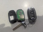 21 Palisade Oem Key Fob Remotes, Four Button, Id 95440-S8310. Fixed Price $58.00.